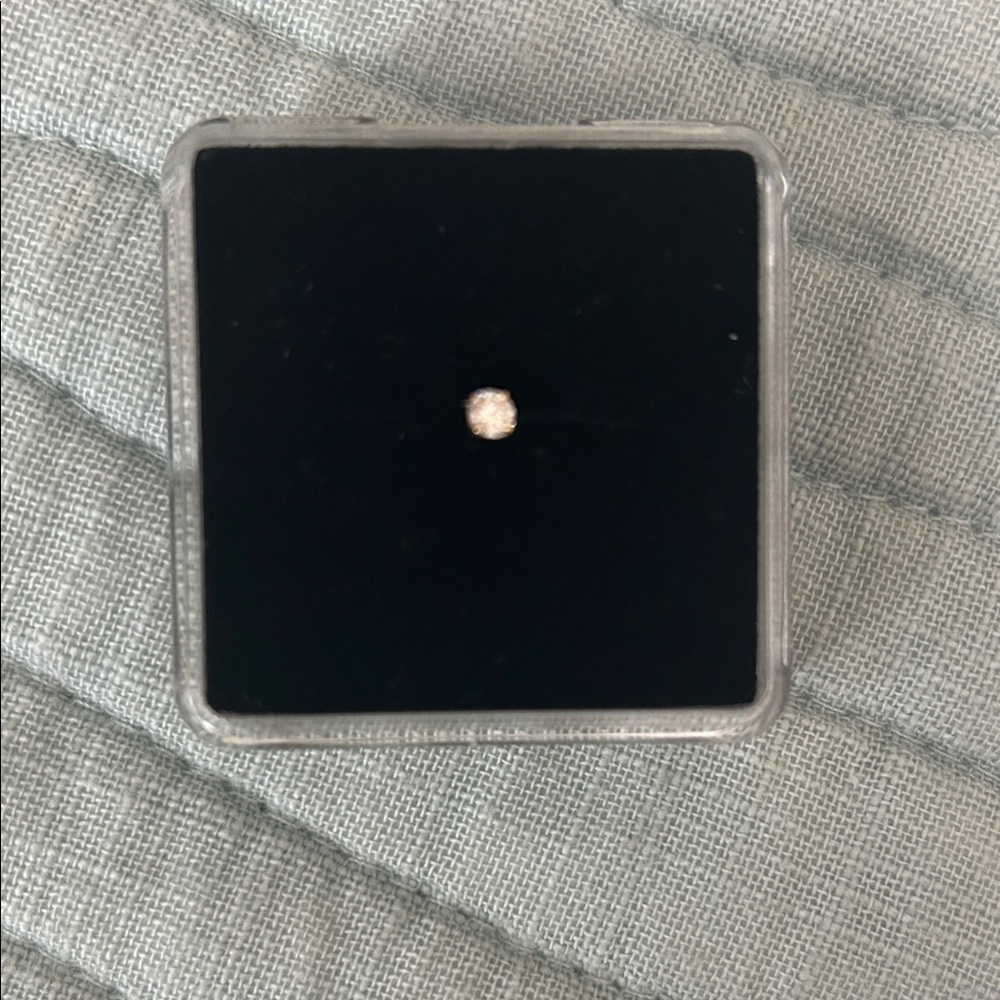 Elegant Single Stud Earring
